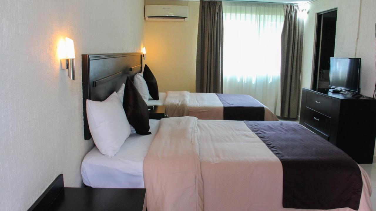 Quinta Chiapas Hotel ทักซ์ทลา กูทิเอเรซ ภายนอก รูปภาพ